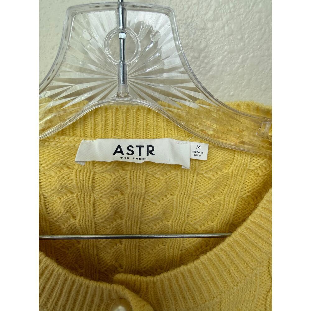 Anthropologie ASTR The Label Cable Stitch Cardigan Pearls Yellow Size Medium - Picture 3 of 6